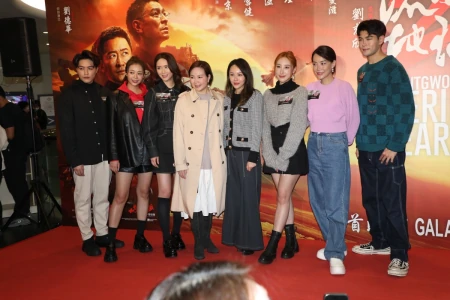 流浪地球2这部电影，是否值得反复看？观后令人深思(《流浪地球2》官宣定档)
